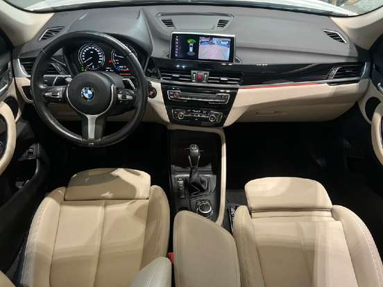 BMW-X1-2022