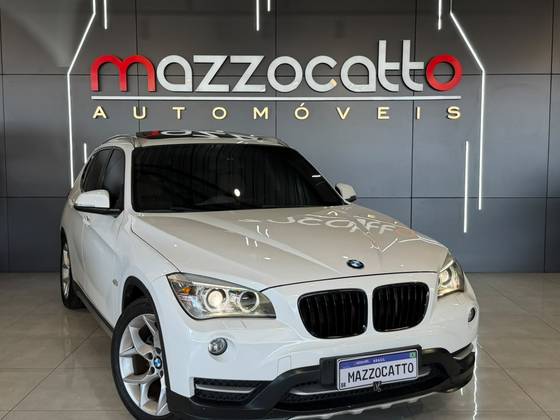 BMW X1 2.0 16V TURBO GASOLINA SDRIVE20I 4P AUTOMÁTICO