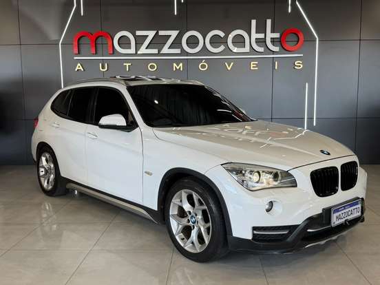 BMW-X1-2.0 16V TURBO GASOLINA SDRIVE20I 4P AUTOMÁTICO BMW-X1-2013