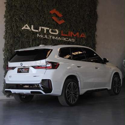 BMW-X1-2023