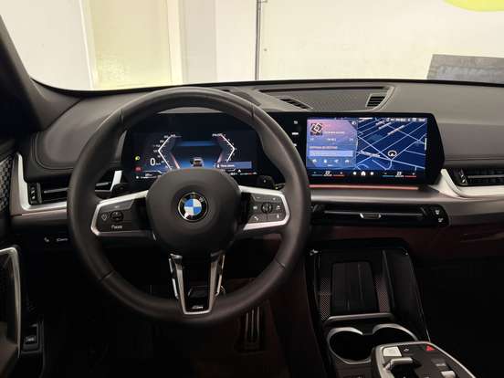 BMW-X1-2025