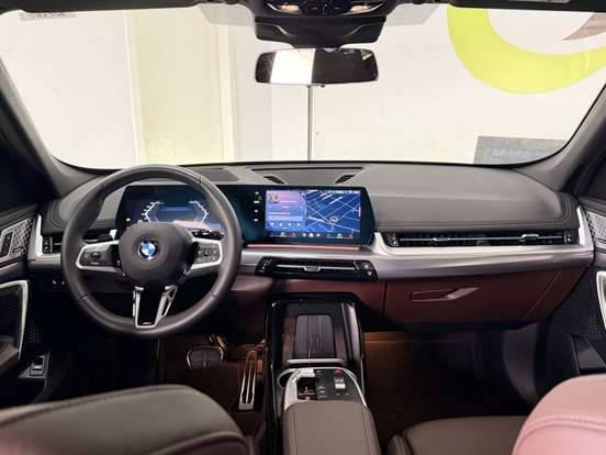 BMW-X1-2025