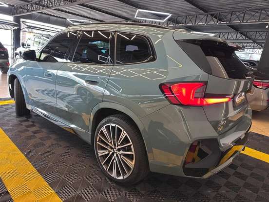 BMW-X1-2025