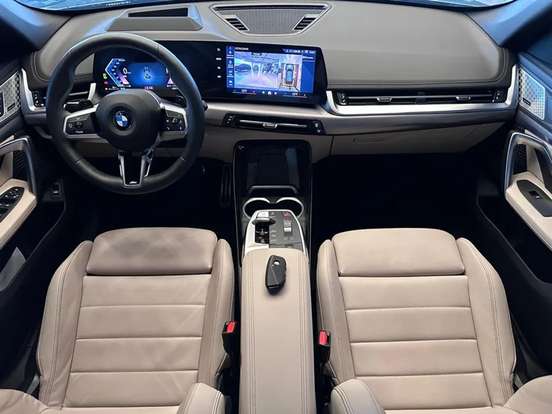 BMW-X1-2025