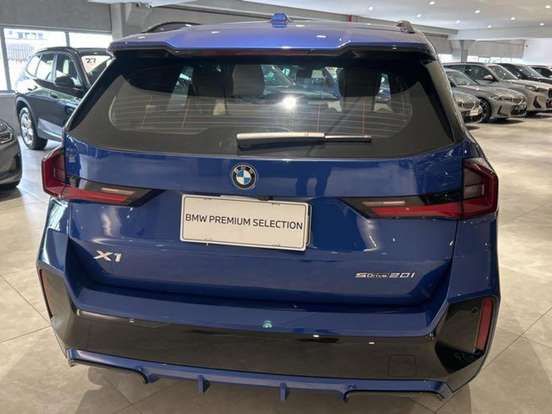 BMW-X1-2023