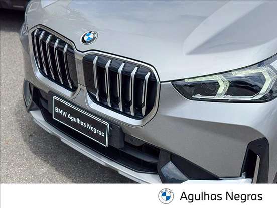 BMW-X1-2023