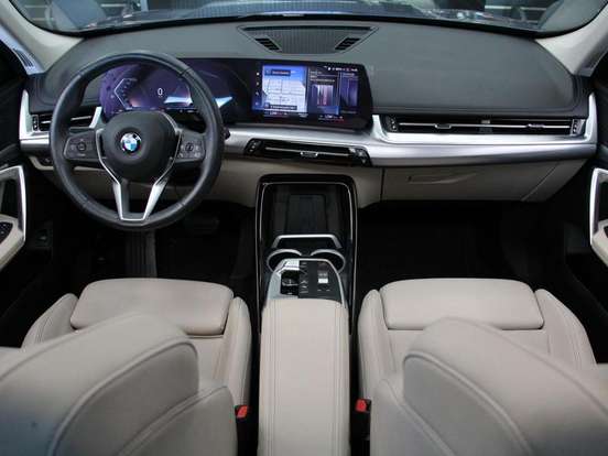 BMW-X1-2023