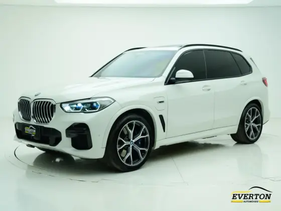 BMW X5 3.0 I6 TURBO HÍBRIDO XDRIVE45E M SPORT AUTOMÁTICO