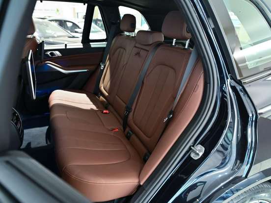 BMW-X5-3.0 I6 TURBO HÍBRIDO XDRIVE45E M SPORT AUTOMÁTICO BMW-X5-2022