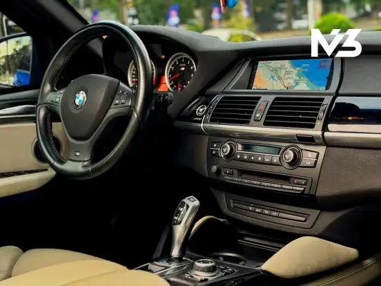 BMW-X5-2010
