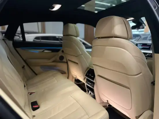 BMW-X6-2018