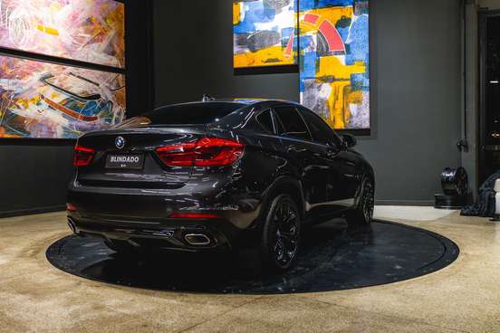 BMW-X6-2017