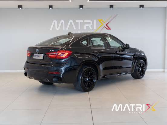 BMW-X6-3.0 TWINPOWER GASOLINA XDRIVE35I M SPORT AUTOMÁTICO BMW-X6-2018