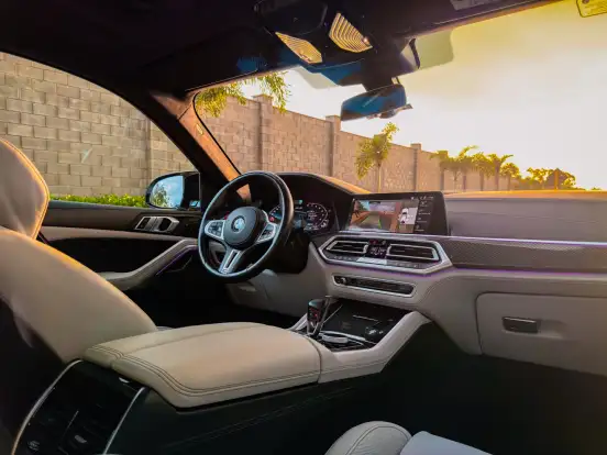 BMW-X6-2023