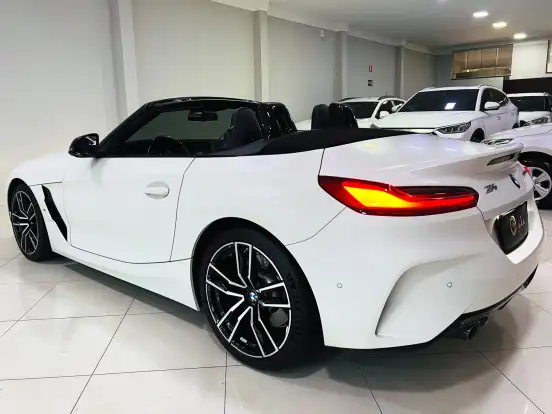 BMW-Z4-2021