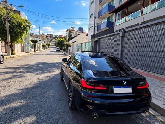 BMW-320i-2.0 16V TURBO FLEX M SPORT AUTOMÁTICO BMW-320i-2021