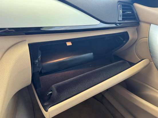 BMW-320i-2.0 SPORT GP 16V TURBO ACTIVE FLEX 4P AUTOMÁTICO BMW-320i-2015