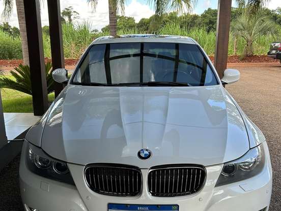 BMW-325i-2.5 SEDAN 24V GASOLINA 4P AUTOMÁTICO BMW-325i-2011