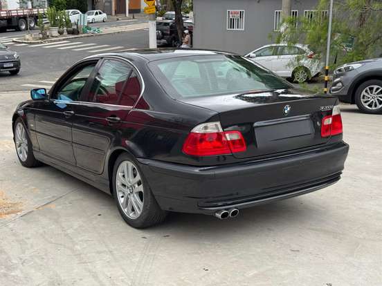 BMW-330i-3.0 TOP SEDAN 24V GASOLINA 4P AUTOMÁTICO BMW-330i-2001