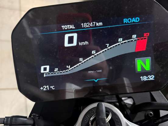 BMW-F 900 R SPORT PLUS BMW-F 900 R SPORT PLUS-2023
