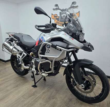 BMW-F 900 GS ADVENTURE-2025