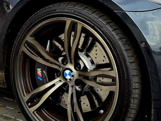 BMW-M5-4.4 V8 32V GASOLINA 4P AUTOMÁTICO BMW-M5-2014