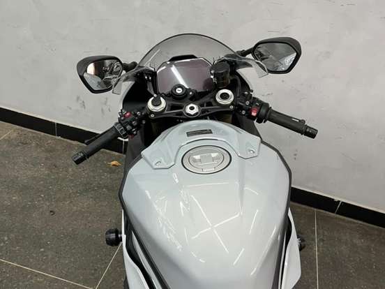 BMW-S 1000 RR BMW-S 1000 RR-2021