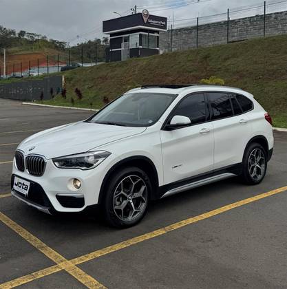 BMW X1 2.0 16V Turbo Activeflex Sdrive20I X-Line 4P Automático
