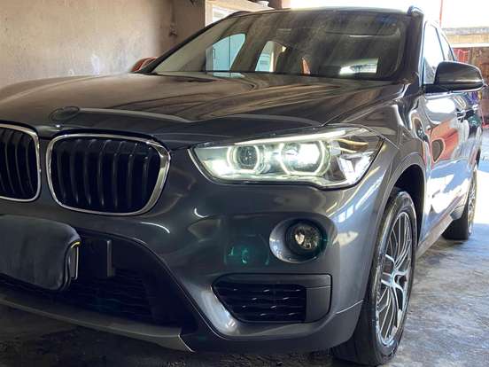 BMW-X1-2.0 16V TURBO ACTIVEFLEX SDRIVE20I X-LINE 4P AUTOMÁTICO BMW-X1-2017
