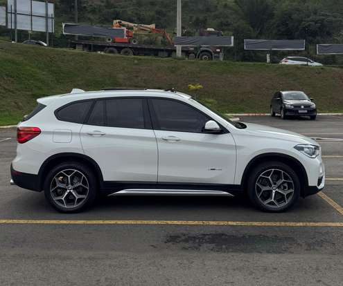 BMW-X1-2018