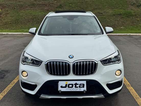 BMW-X1-2.0 16V TURBO ACTIVEFLEX SDRIVE20I X-LINE 4P AUTOMÁTICO BMW-X1-2018