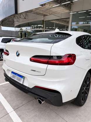 BMW-X4-2020