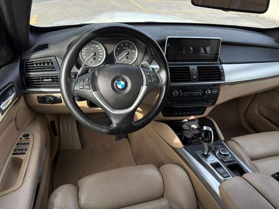 BMW-X6-2012
