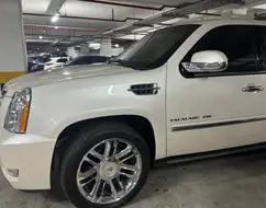 CADILLAC ESCALADE 6.2 PLANTINUM AWD V8 FLEX 4P AUTOMATICO CADILLAC ESCALADE 6.2 PLANTINUM AWD V8 FLEX 4P AUTOMATICO