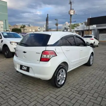 CHEVROLET-AGILE-1.4 MPFI LTZ 8V FLEX 4P MANUAL CHEVROLET-AGILE-2011