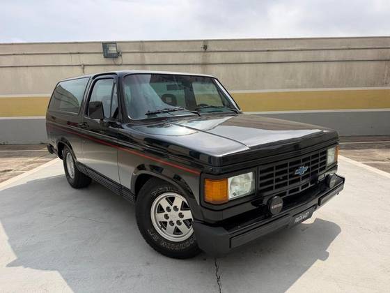 CHEVROLET BONANZA 4.0 CUSTOM L 8V DIESEL 2P MANUAL