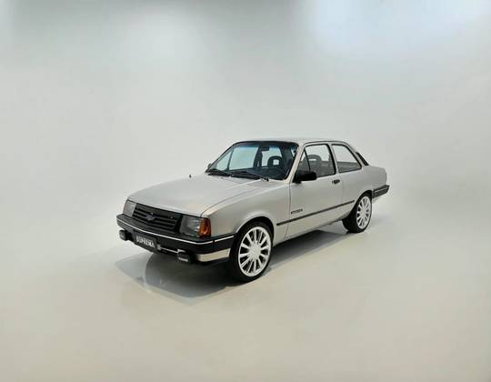 Chevrolet Chevette 1.6 L 8V Gasolina 2P Manual