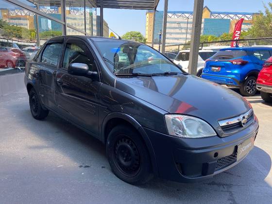 CHEVROLET CORSA 1.4 MPFI PREMIUM SEDAN 8V FLEX 4P MANUAL