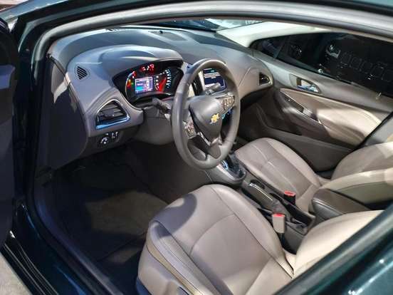 CHEVROLET-CRUZE-2017