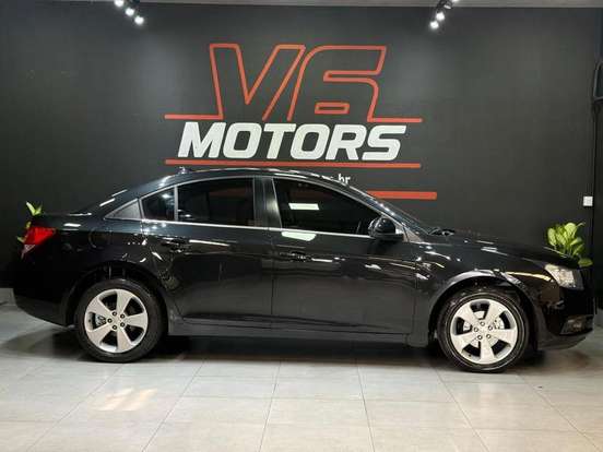 CHEVROLET-CRUZE-2012