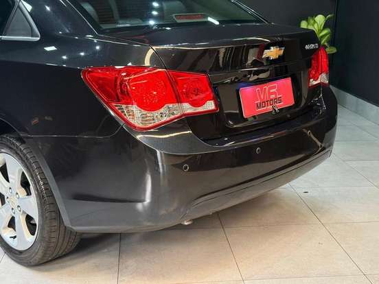CHEVROLET-CRUZE-2012