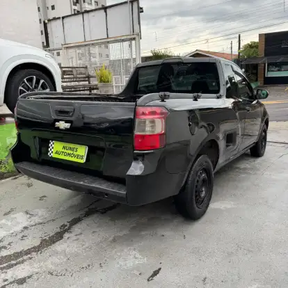 CHEVROLET-MONTANA-2014