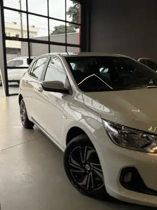 CHEVROLET-ONIX-2024