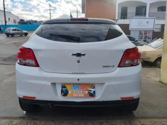 CHEVROLET-ONIX-1.0 MPFI LS 8V FLEX 4P MANUAL CHEVROLET-ONIX-2013