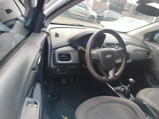CHEVROLET-ONIX-2013
