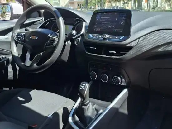 CHEVROLET-ONIX-2020