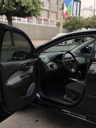 CHEVROLET-ONIX-2019