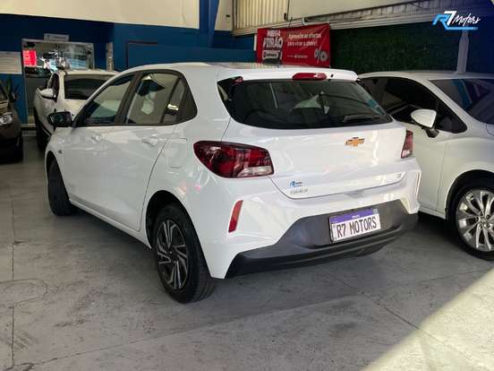 CHEVROLET-ONIX-2023