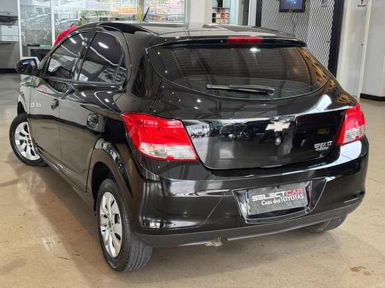 CHEVROLET-ONIX-1.0 MPFI LT 8V FLEX 4P MANUAL CHEVROLET-ONIX-2013