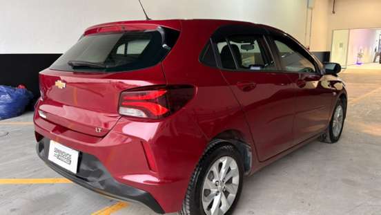 CHEVROLET-ONIX-2021